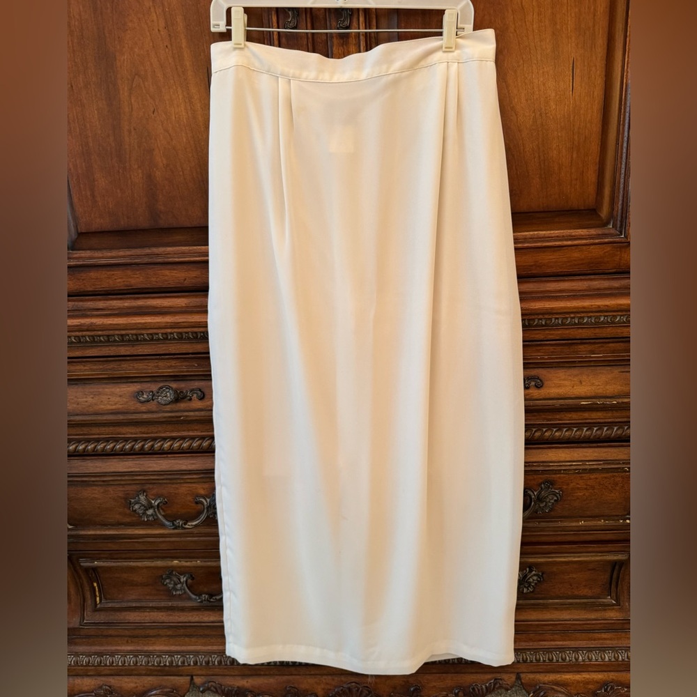 Chic Cream Fringe Ensemble - Vintage - Picture 5 of 11
